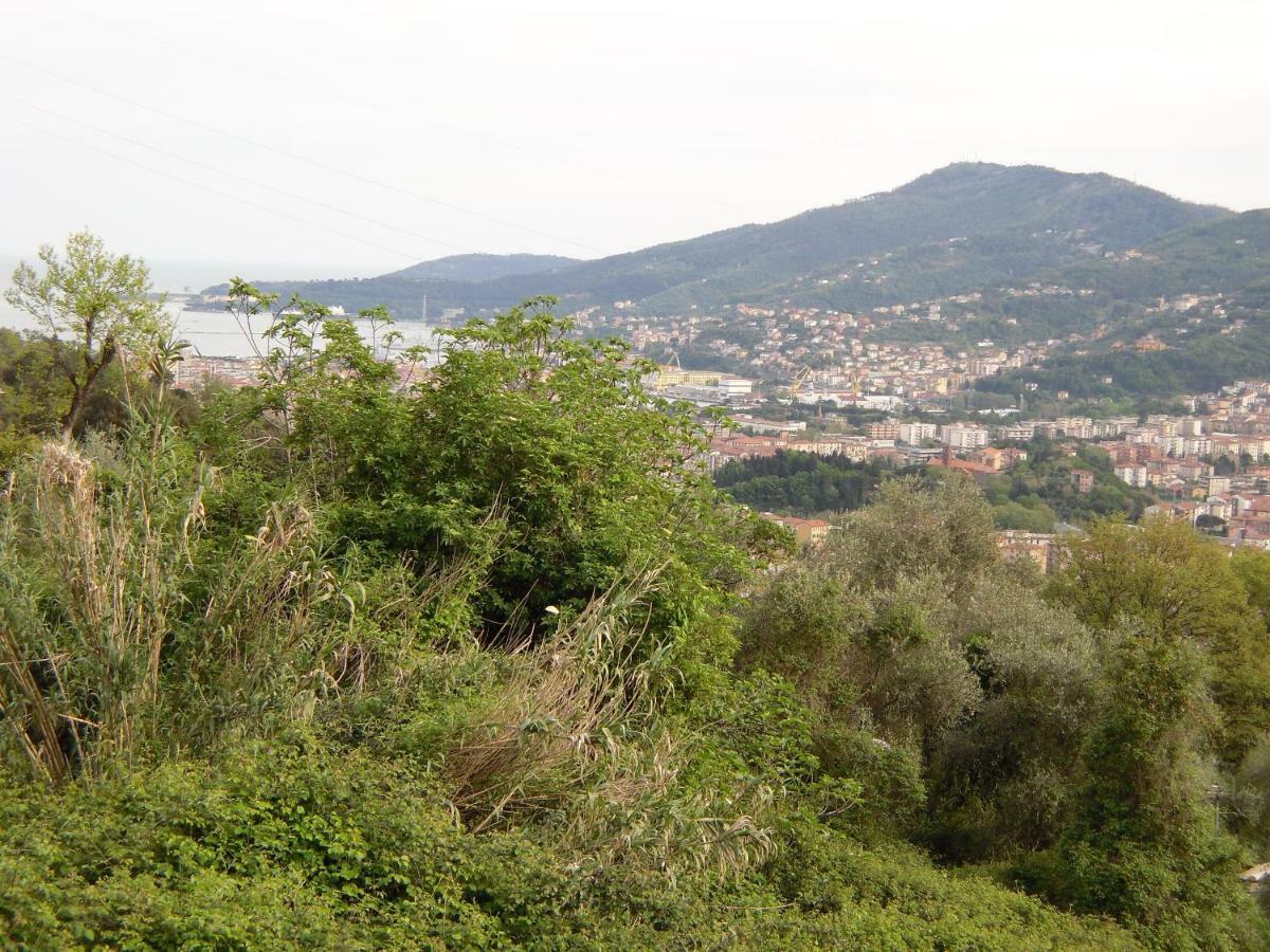 Apartment In The Green La Spezia Luaran gambar